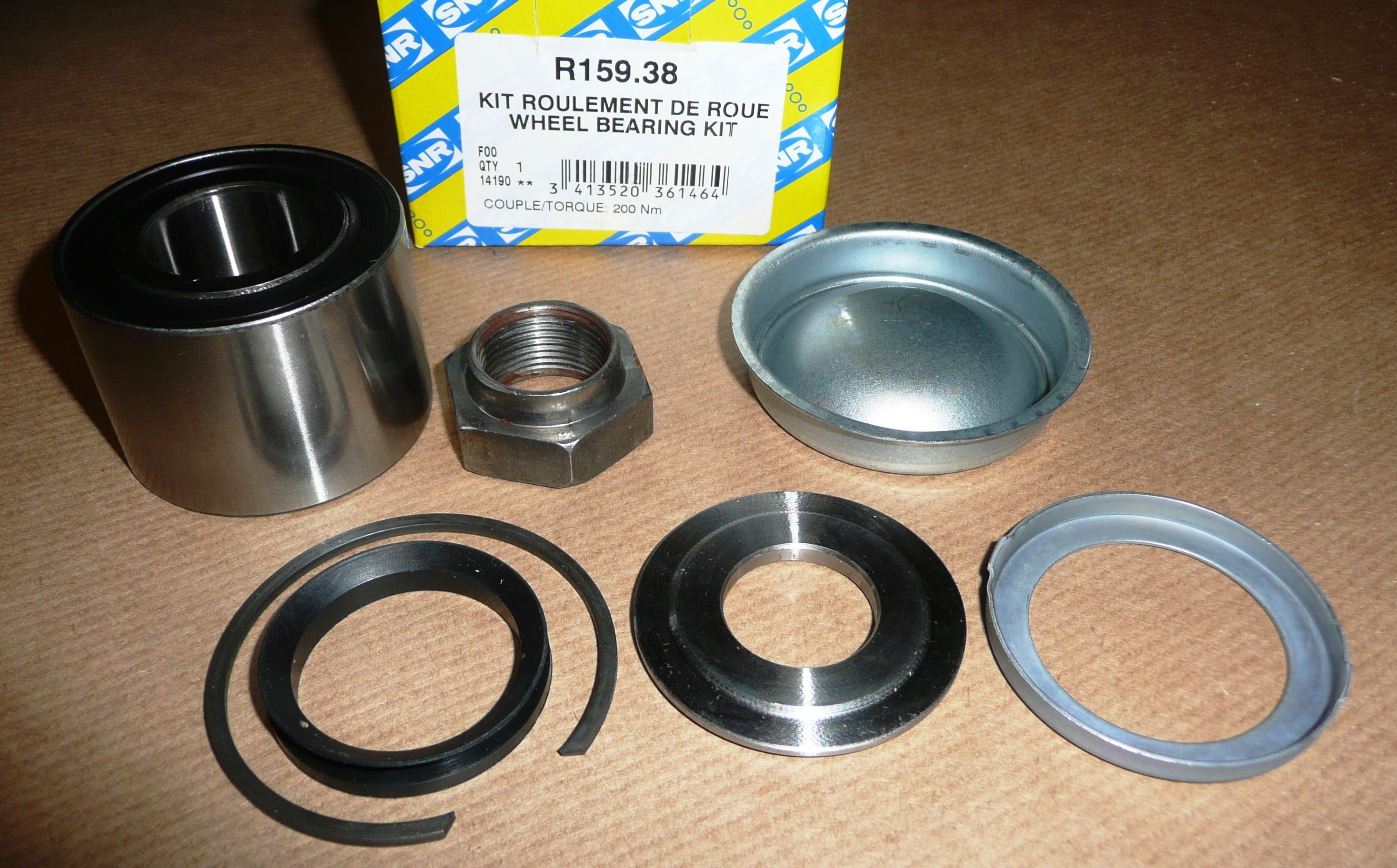 SNR R159.38 ŁOŻYSKO KPL.TYŁ C SAXO,XSARA P 106,206,